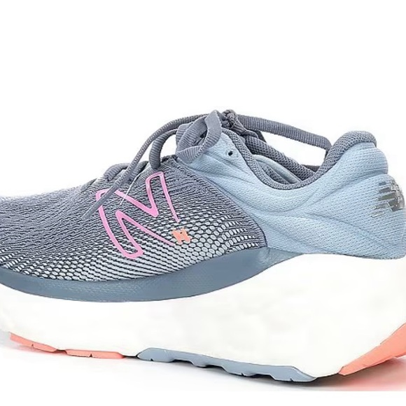 NEW IN BOX New Balance Fresh Foam X 840v1 Arctic Grey w Raspberry Sneakers - Picture 3 of 12